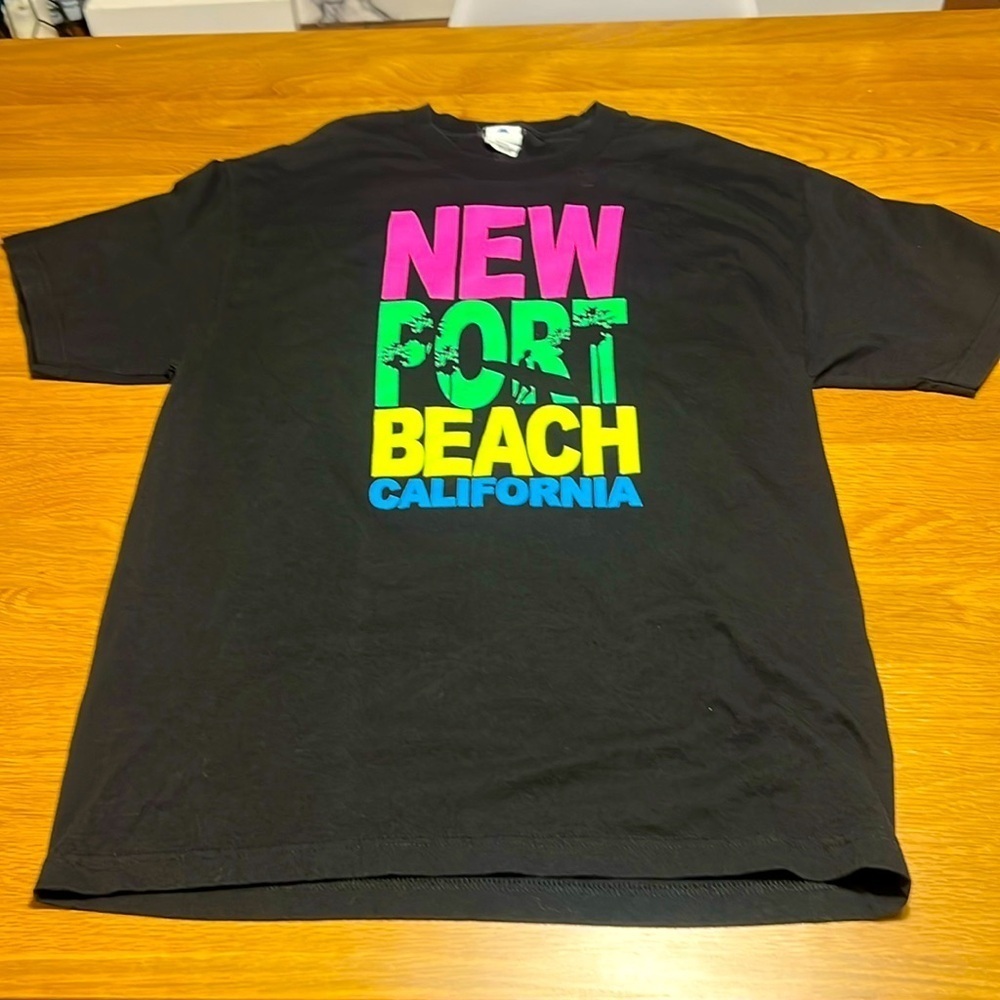 New Port Beach Tee.  Size Large.